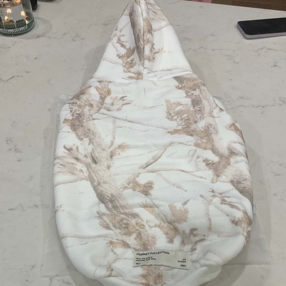 Comfrt- Camouflage Dog Hoodie- Size 2XL